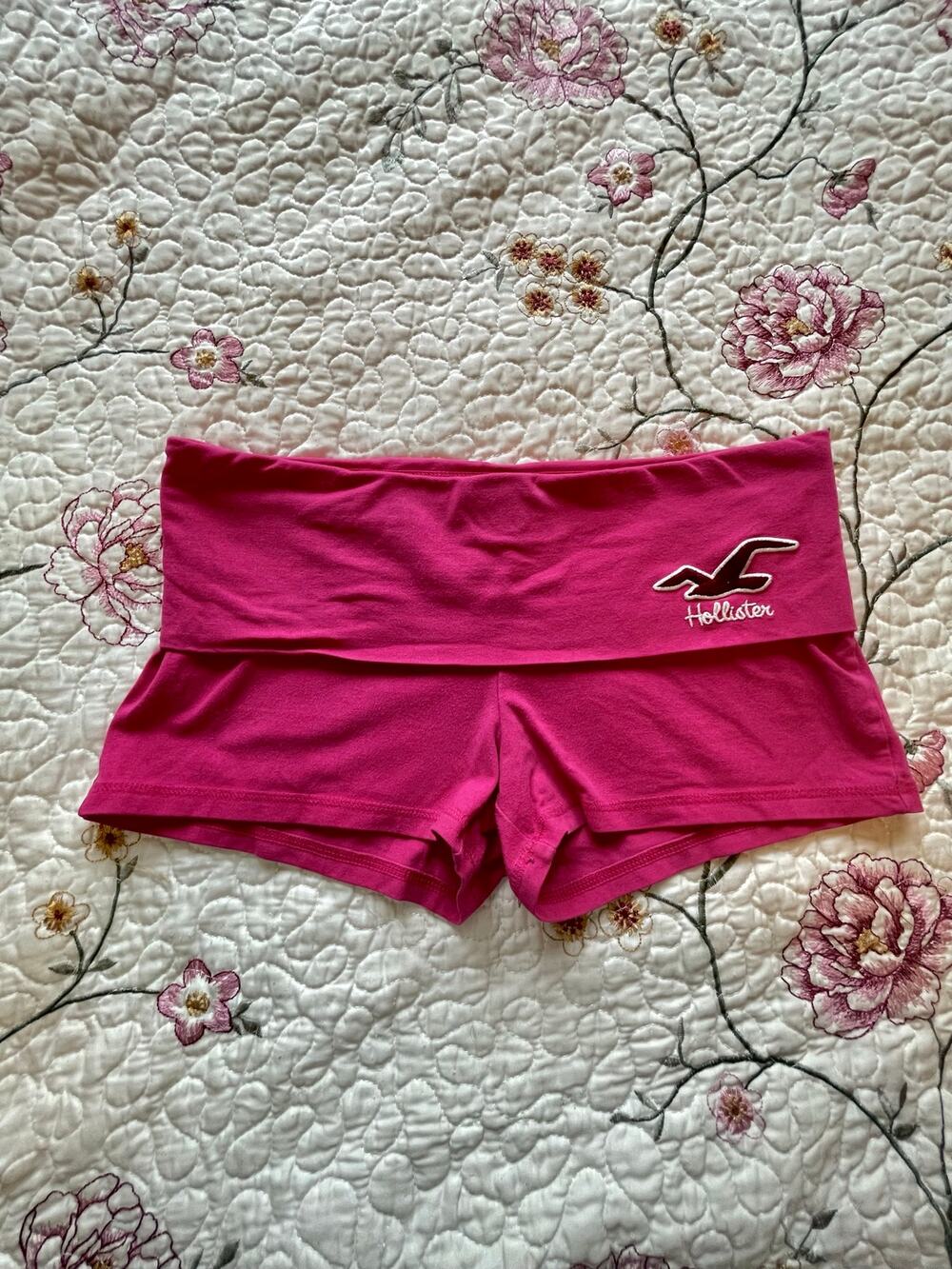 vintage hot pink hollister fold over shorts